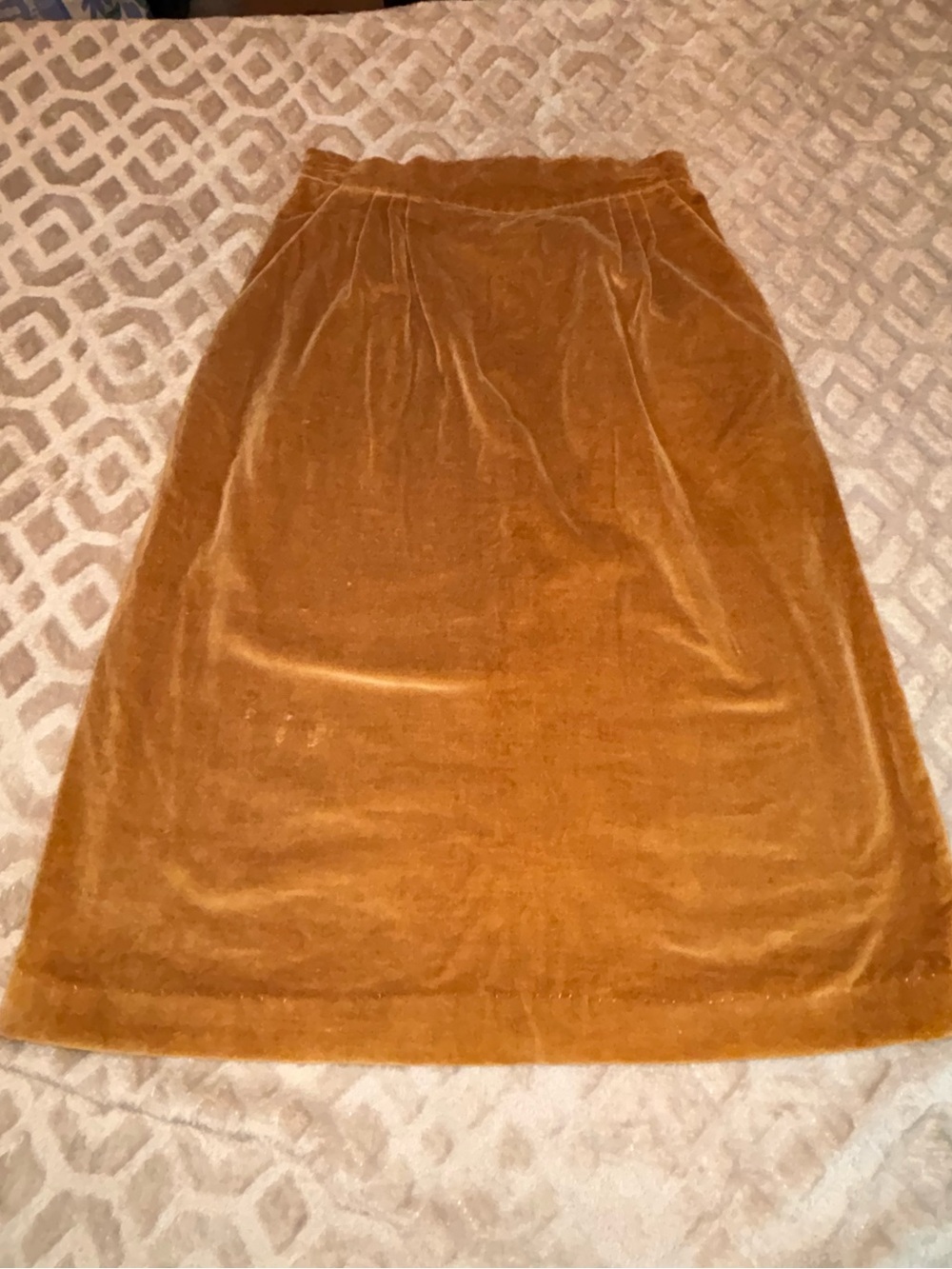 VINTAGE 70’s MJ Concepts In Sportswear Camel Velvet Skirt 26” waist USA Union